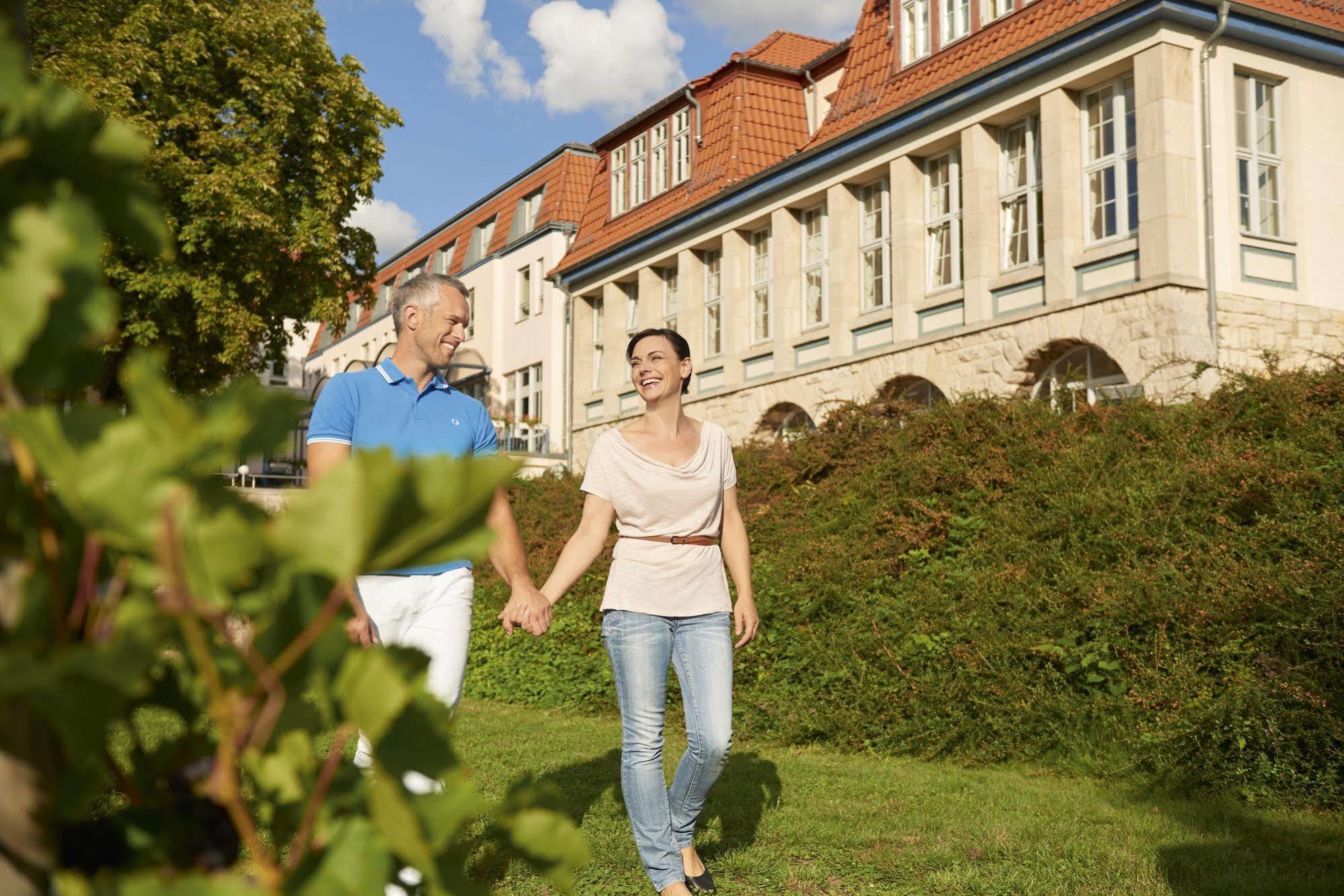 Weinberghotel Edelacker Freyburg Buitenkant foto